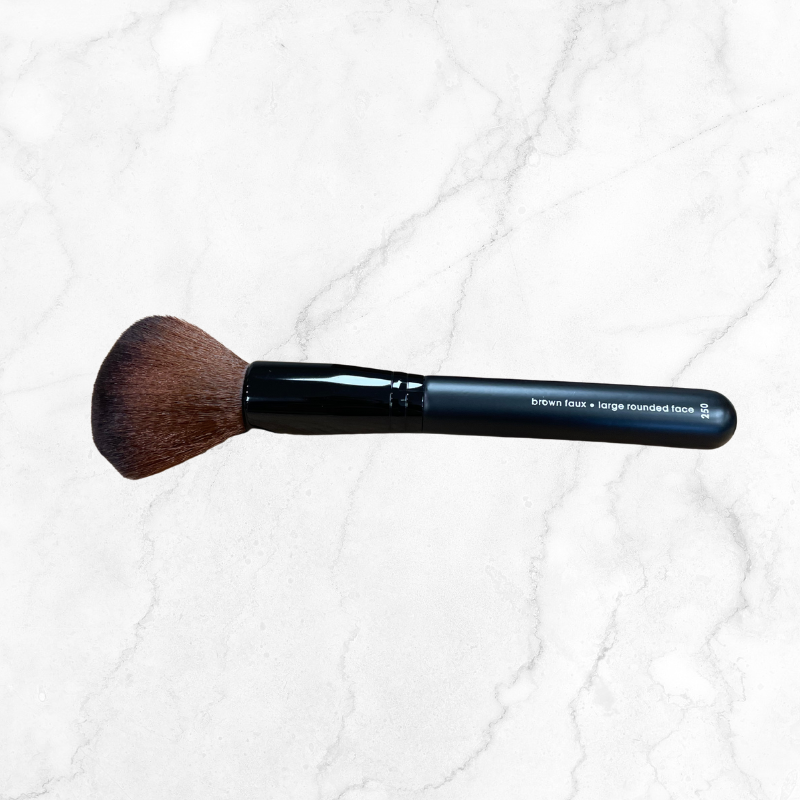 Full Face Brush